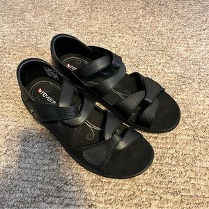 Revere Leather Black Sandals